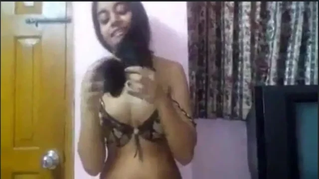 Girlfriend and boyfriend’s private hot romance at home